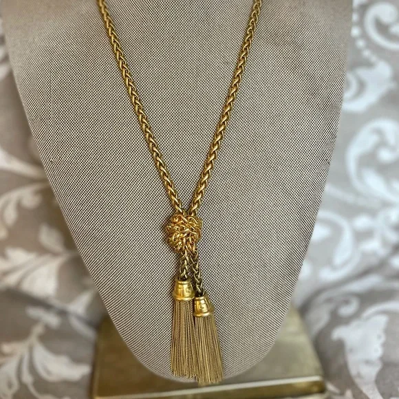 VINTAGE GIVENCHY RUNWAY TASSEL NECKLACE - Picture 2 of 8